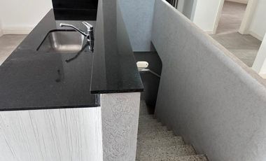 Amplio departamento en Adrogue