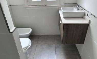 Amplio departamento en Adrogue