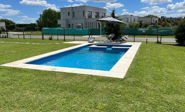 CASA EN VENTA HARAS SANTA MARIA