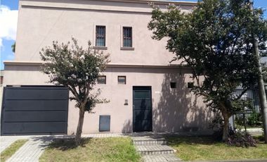 OPORTUNIDAD CASA EN ITUZAIGO NORTE!!