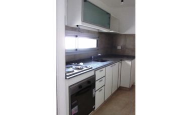 DEPARTAMENTO CASTELAR SUR!!!