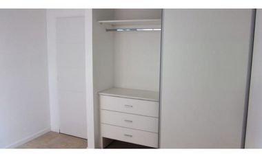 DEPARTAMENTO CASTELAR SUR!!!