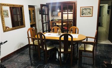 CHALET 5AMB CON PARQUE Y GARAGE