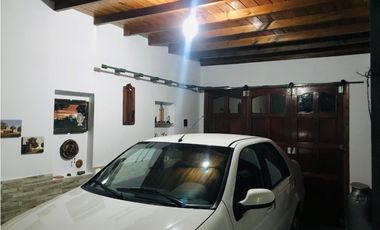 CHALET 5AMB CON PARQUE Y GARAGE