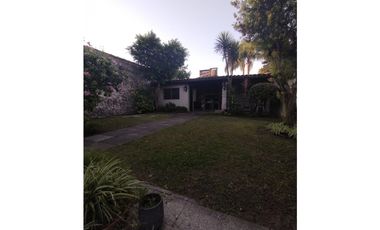 PROPIEDAD EN CASTELAR NORTE!!!!