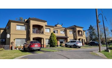 DUPLEX EN BARRIO CERRADO ALTOS DEL SOL!!!