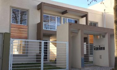 OPORTUNIDAD DUPLEX EN ITUZAIGO SUR!!