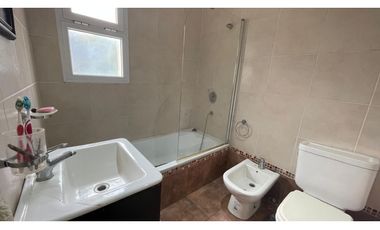 Venta Excelente casa 4 amb. Barrio privado Pilar - Manzanares chico