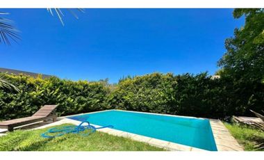 Venta Excelente casa 4 amb. Barrio privado Pilar - Manzanares chico