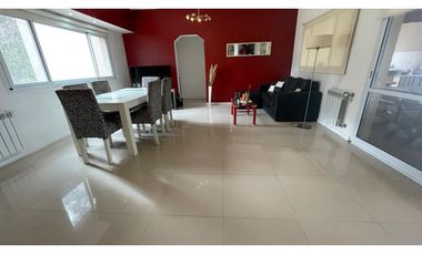 Venta Excelente casa 4 amb. Barrio privado Pilar - Manzanares chico