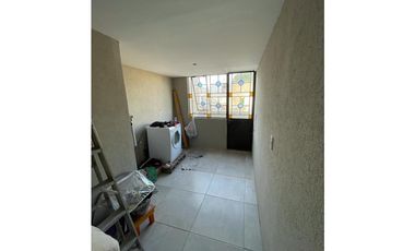 EXCELENTE UBICACION!!! CASTELAR SUR