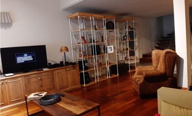 EXCELENTE PROPIEDAD EN CASTELAR NORTE!!!!