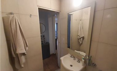 Venta Departamento Tres Ambientes Con Patio - Colegiales