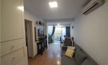 Venta Departamento Tres Ambientes Con Patio - Colegiales