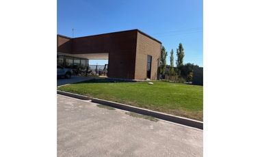 CASA EN B° PRIVADO LA QUEBRADA