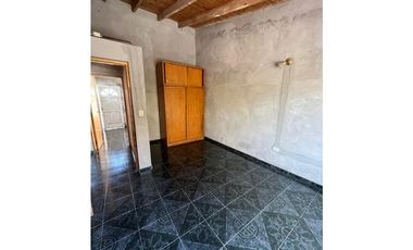 CASA 2 PLANTAS (a reciclar)