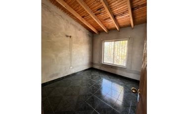 CASA 2 PLANTAS (a reciclar)