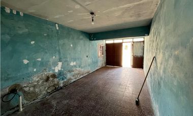 CASA 2 PLANTAS (a reciclar)