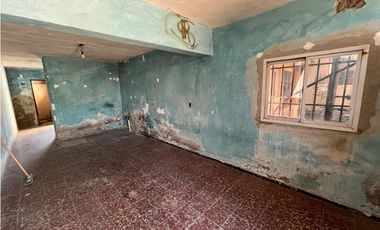 CASA 2 PLANTAS (a reciclar)