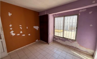 CASA 2 PLANTAS (a reciclar)