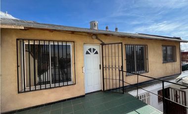 CASA 2 PLANTAS (a reciclar)