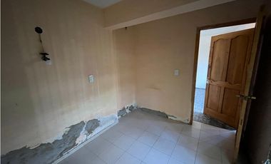 CASA 2 PLANTAS (a reciclar)