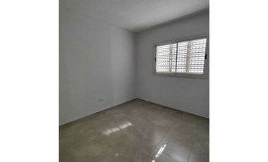 ALQUILO DUPLEX EN BARRIO RESIDENCIAL VELEZ SARSFIELD - 3 DORM