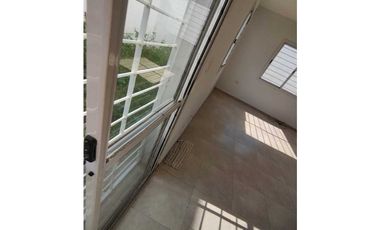 ALQUILO DUPLEX EN BARRIO RESIDENCIAL VELEZ SARSFIELD - 3 DORM