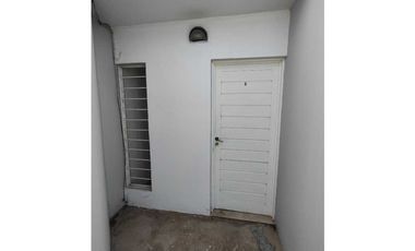 ALQUILO DUPLEX EN BARRIO RESIDENCIAL VELEZ SARSFIELD - 3 DORM