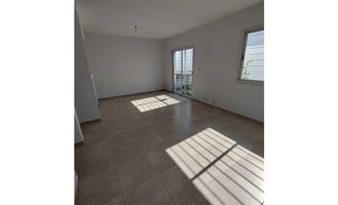 ALQUILO DUPLEX EN BARRIO RESIDENCIAL VELEZ SARSFIELD - 3 DORM