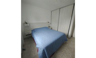 VENDO DUPLEX DE 3 DORMITORIOS EN BARRIO PARQUE LOS MOLINOS