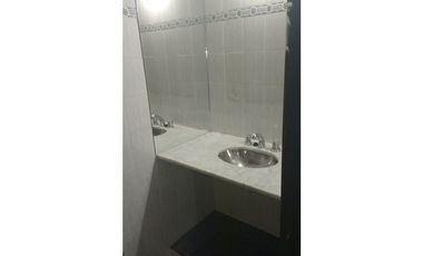 VENDO CASA 3 DORMITORIOS EN BARRIO COLINAS DE VELEZ SARSFIELD