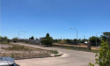 Terreno en barrio privado