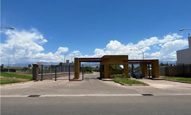 Terreno en barrio privado