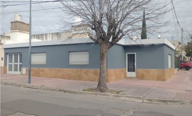 OPORTUNIDAD!! VENDO CASA DE 2 DORM. EN BARRIO SAN VICENTE