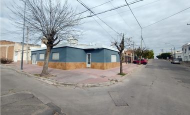 OPORTUNIDAD!! VENDO CASA DE 2 DORM. EN BARRIO SAN VICENTE