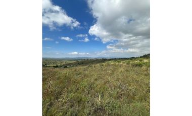 VENDO 10 HAS DE CAMPO EN ZONA PAMPA ALTA - INCREIBLES VISTAS
