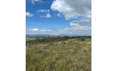 VENDO 10 HAS DE CAMPO EN ZONA PAMPA ALTA - INCREIBLES VISTAS