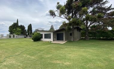 Casa con vista al ríos sobre Barranca Río Paraná Arroyo Seco