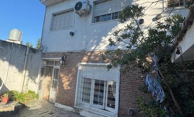 Oportunidad casa en Jose Marmol con 4 habitaciones