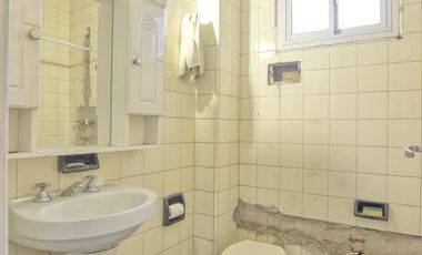 Casa 3 ambientes sobre lote de 420m2  - Villa Adelina