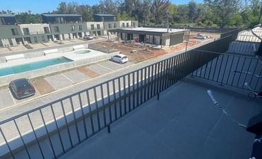 Oliden Joven Town House en Venta