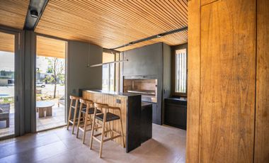 Oliden Joven Town House en Venta