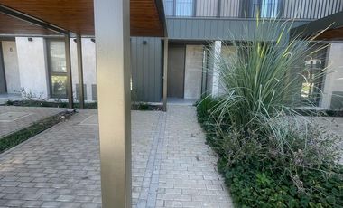 Oliden Joven Town House en Venta