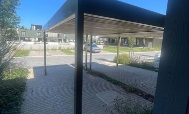 Oliden Joven Town House en Venta