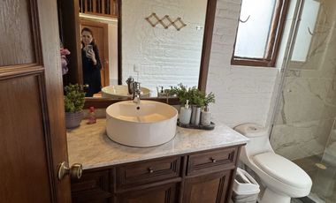 Amplia y preciosa Casa en C.H.