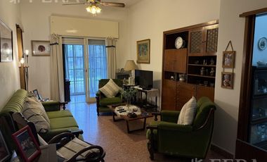 Venta casa 3 ambientes con cochera en Don Bosco