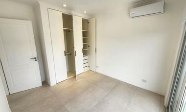 A ESTRENAR. MUY EQUIPADA. SIN MUEBLES.