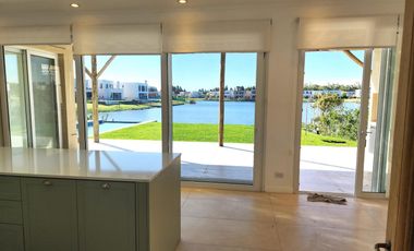 A ESTRENAR. MUY EQUIPADA. SIN MUEBLES.