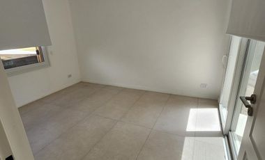 A ESTRENAR. MUY EQUIPADA. SIN MUEBLES.